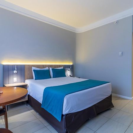 Parque Balneario Hotel Santos By Castelo Itaipava Dış mekan fotoğraf A room at the hotel