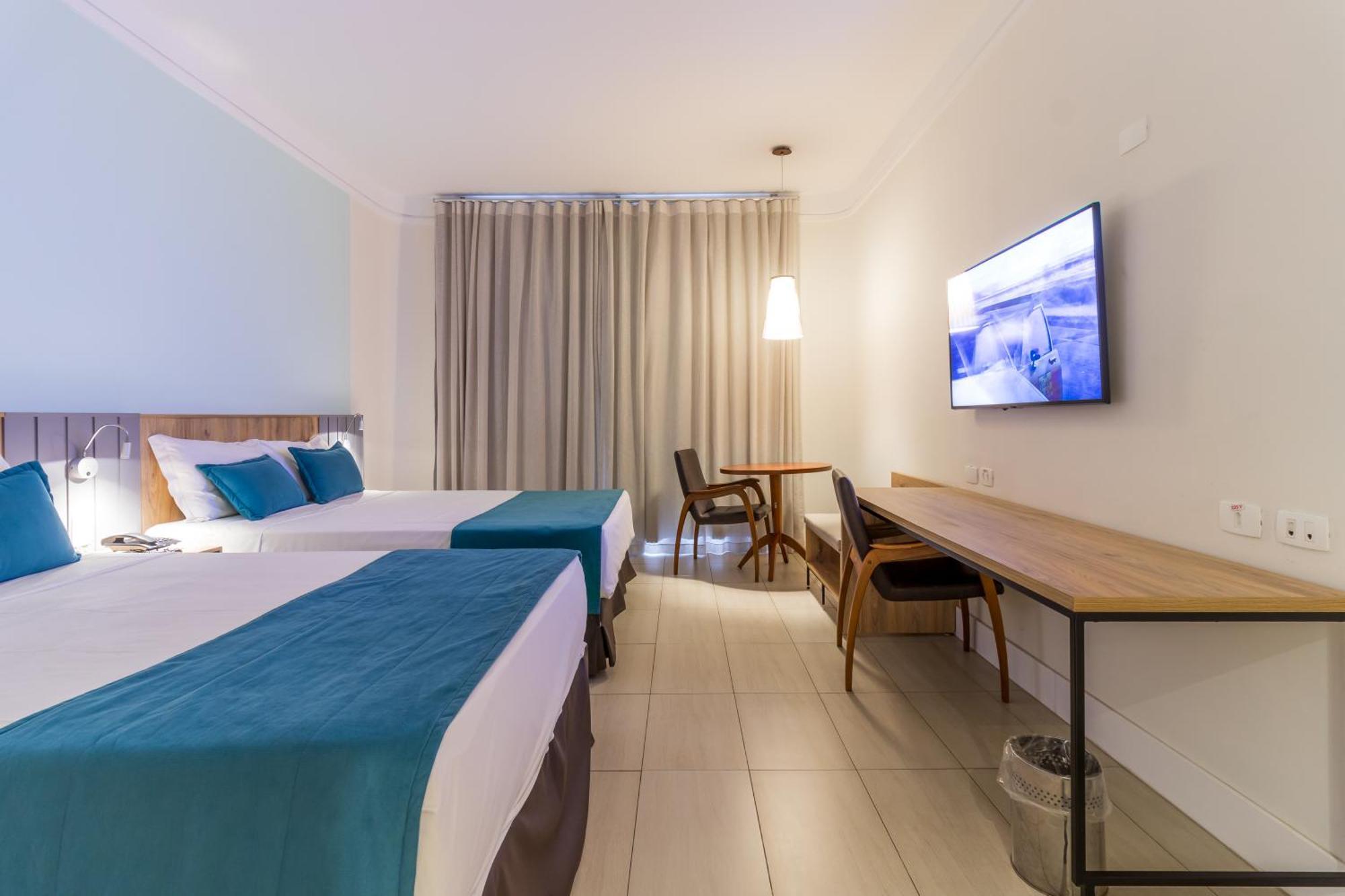 Parque Balneario Hotel Santos By Castelo Itaipava Oda fotoğraf A room at the hotel