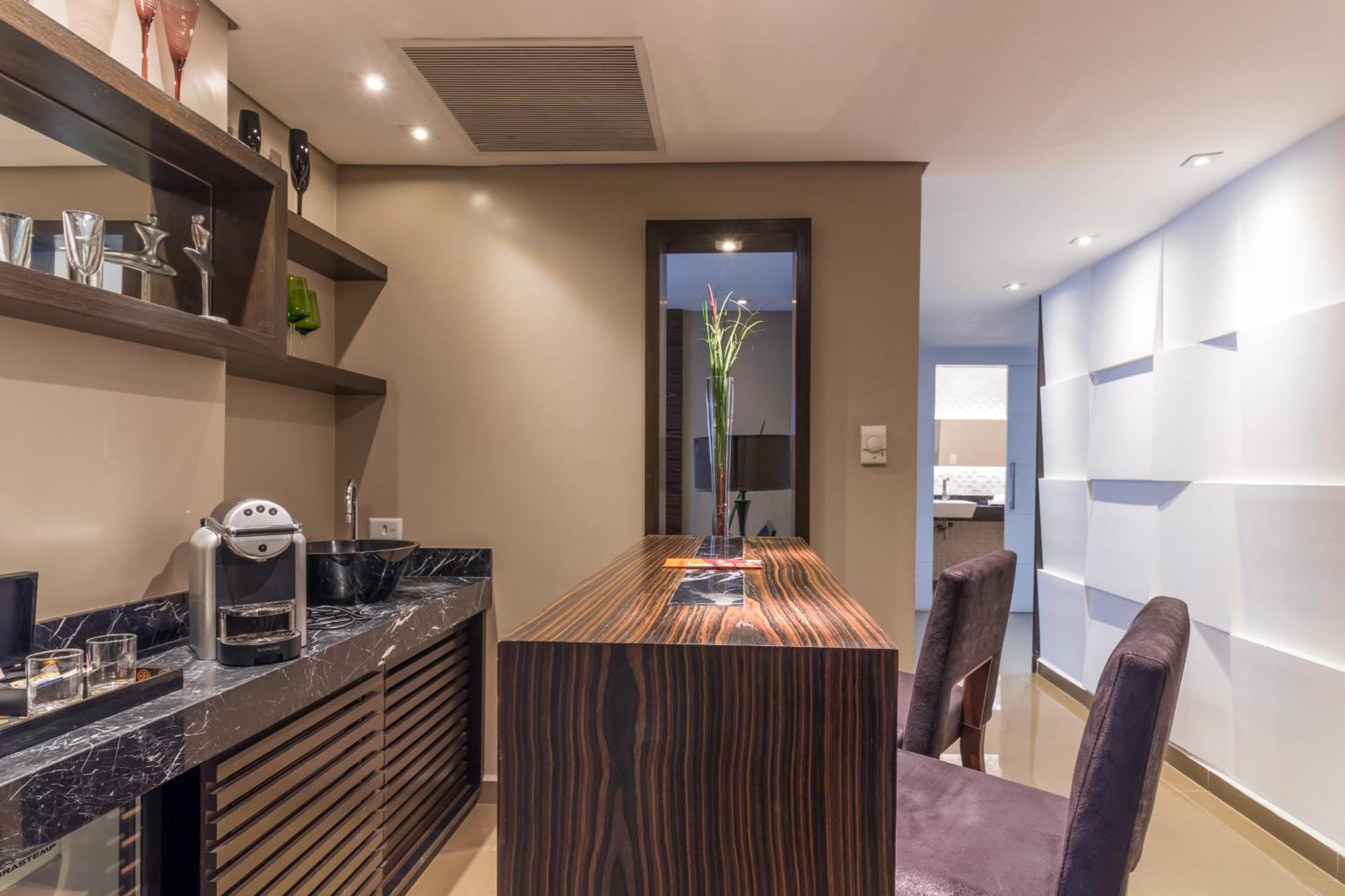 Parque Balneario Hotel Santos By Castelo Itaipava Dış mekan fotoğraf A kitchen in a serviced apartment in Hong Kong